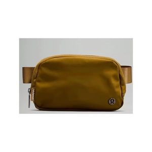 Lululemon Everyday Belt Bag